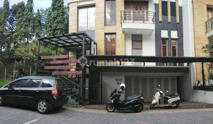 Dijual Rumah Lux 3 Lantai De Bale Pakuan Ciumbuleuit 1