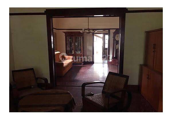 Dijual Rumah Heritage Terawat Tengah Kota Dekat Alun Alun Bandung 2