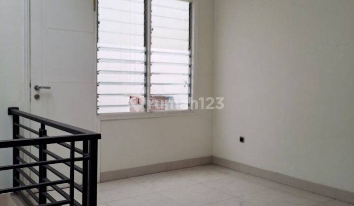 Dijual Rumah Bagus Full Furnish Daerah Regol Tengah Kota Bandung 2