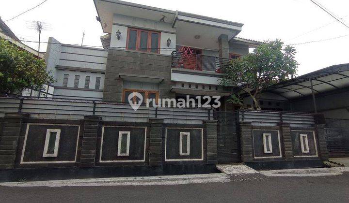 Dijual Rumah Cigadung Komplek Unpad Lokasi Strategis Harga Murah 2