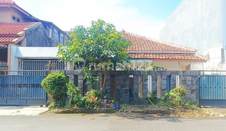 Dijual Rumah Best Location Margahayu Raya Metro Jalan Lebar 3 Mobil 1