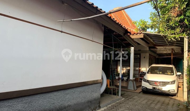 Dijual Rumah Clasik Siap Huni di Antapani Bandung 2
