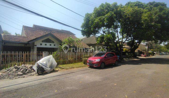 Rumah Tua Jalan Batik Kumeli Sukaluyu Cikutra Pahlawan 2