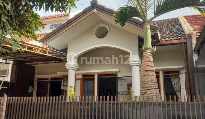 For Sale, Ready-to-Occupy House Location Pondok Hijau Gegerkalong