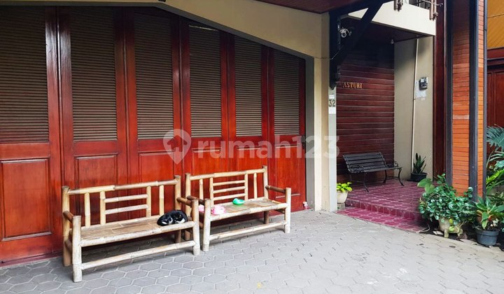 Dijual Rumah Bagus Hadap Timur Pinggir Jalan Turangga