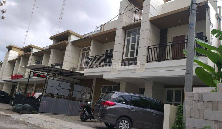 Dijual Rumah Usaha Lokasi Strategis Jogja Belakang Grand Serela 1