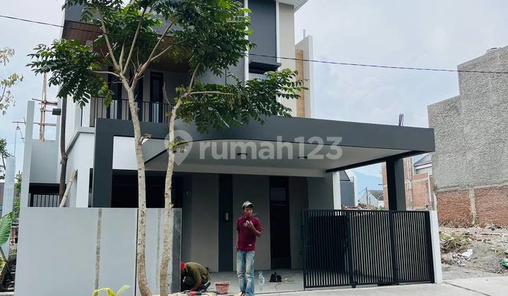 Limited Units! The Only 4-Bedroom Home with an Indoor Garden in Its Class 2