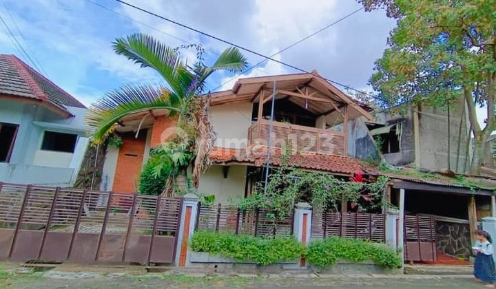 Rumah Butuh Minim Renovasi Unfurnished SHM Cikutra, Bandung 2