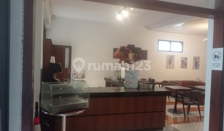 Prime Location! Properti Komersial Jl. Riau Bandung (Eks Hotel & Cafe) 2