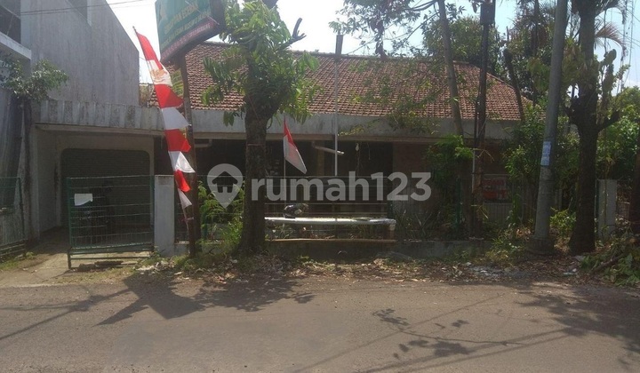 Rumah Lama Hitung Tanah Lokasi Terbaik di Turangga