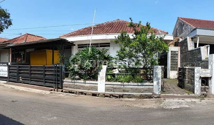 Strategic ready-to-occupy house in Turangga, Bandung City 2