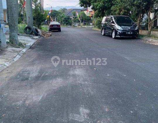 Rumah Siap Huni Komplek Antapani Dekat Terusan Jakarta 2