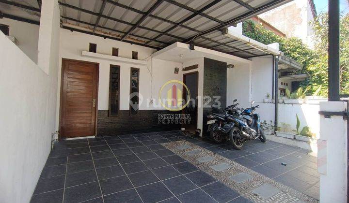 Rumah 2 Lantai Bagus SHM di Kiara Sari, Bandung 1