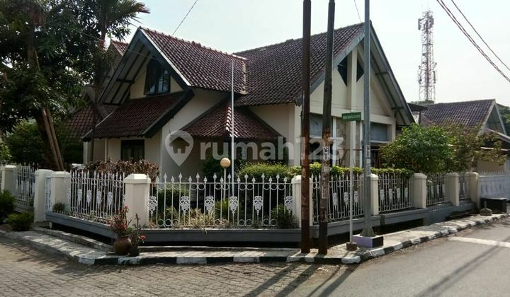Classic House Near TSM Bandung Turangga Area 2