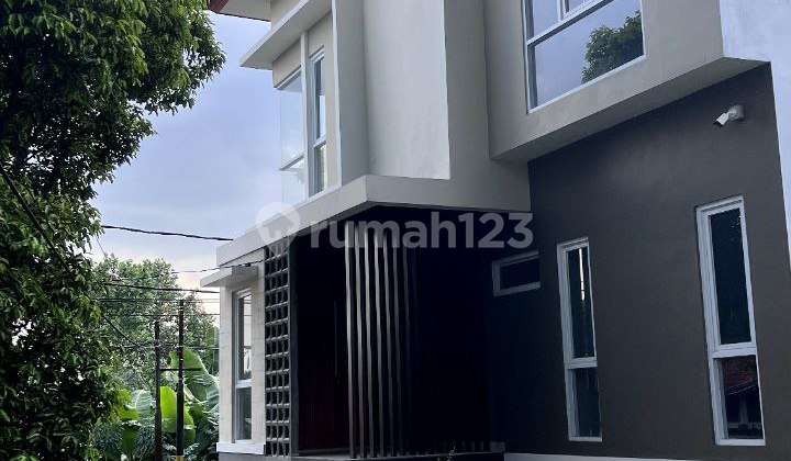 RUMAH BARU SIAP HUNI DI KOMPLEK UNPAD CIGADUNG 2