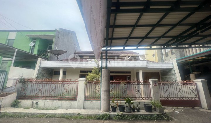 Rumah Di Komplek Margahayu Raya Siap Huni