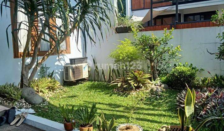 Rumah Bagus Semi Furnish Komplek Batununggal Estate 2