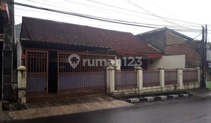 Rumah Strategis Sayap Pasteur Dekat Kampus Cocok untuk Investasi