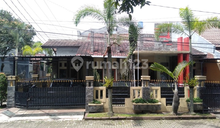 Rumah Bagus Margahayu Raya Dekat Bunderan Metro