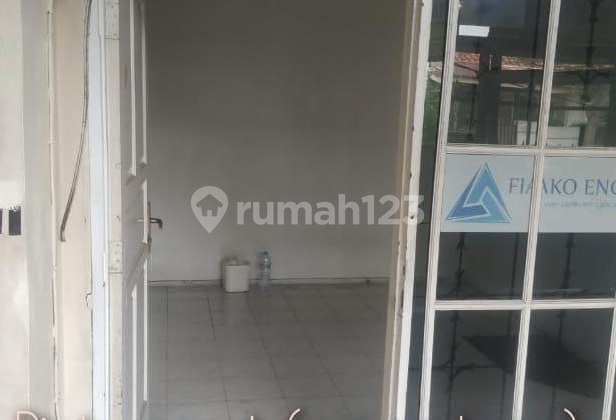 Rumah Lama Margahayu Raya Dekat Jalan Tata Surya 2