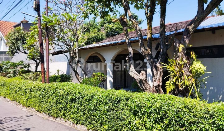 Rumah Lama Hitung Tanah Sekelimus Dekat Mayapada Bandung 2