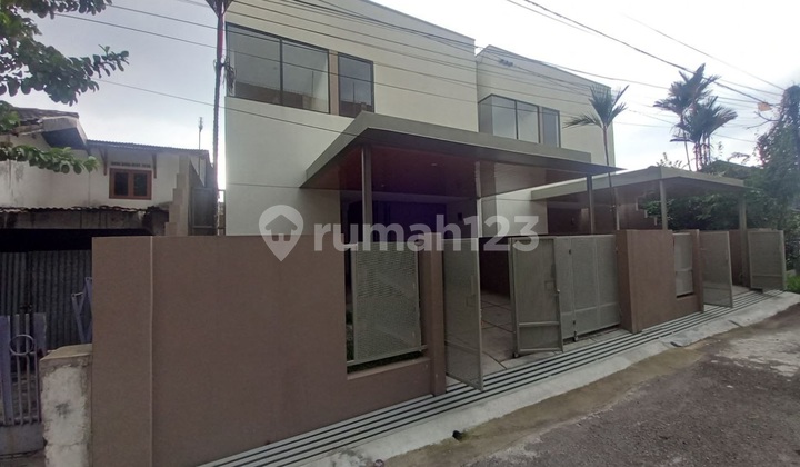 Rumah Baru Siap Huni Komplek Riung Bandung Rumah Baru Siap Huni Komplek Riung Bandung