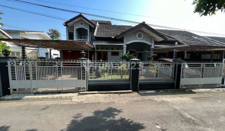 Rumah Bagus 2 Lantai Siap Huni Antapani  1