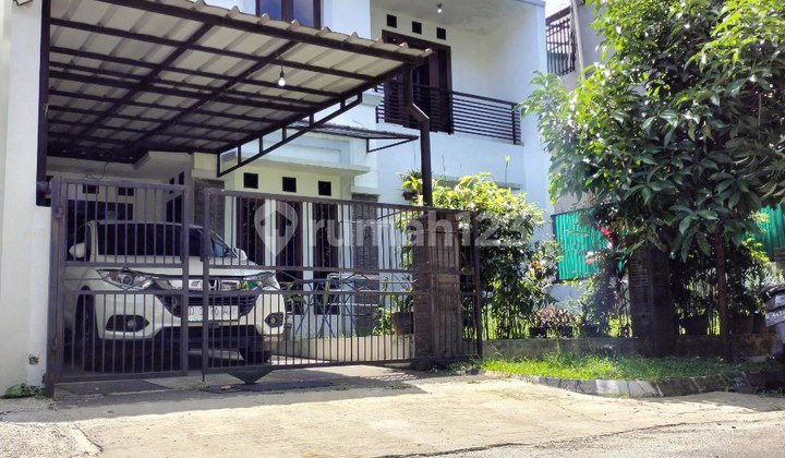 Rumah Siap Huni Dalam Kompek Buah Batu Regency Dekat Tol