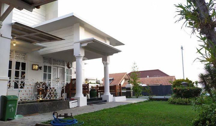 Rumah Mewah Bagus di Resort Dago Pakar, Bandung 1