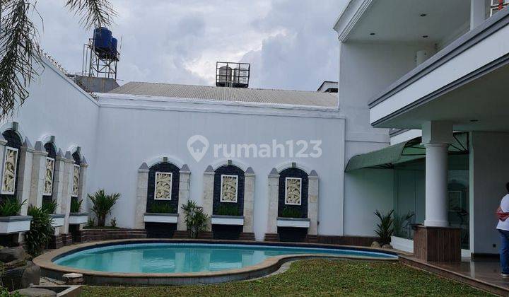 Rumah Clasic Ada Kolam Renang Mekar Wangi Bandung 1