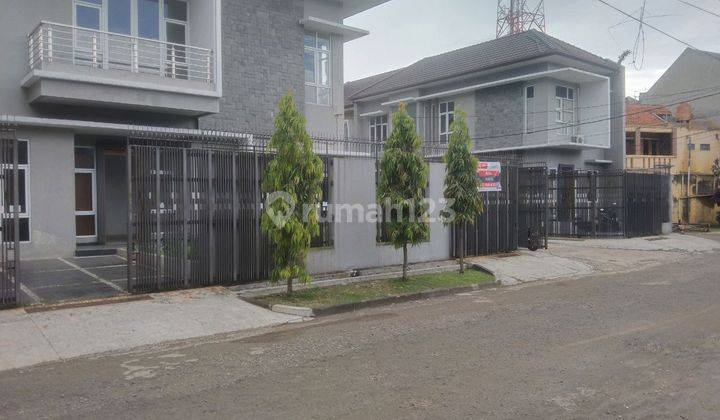 Rumah 2 Lantai Bagus di Mekar Wangi, Bandung 2