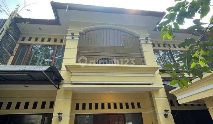 Rumah Strategis Bisnis Pinggir Jl Sayap Riau Bandung  2