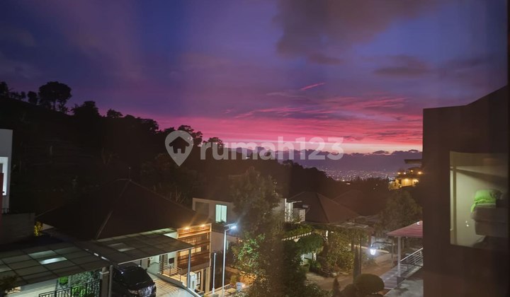 Rumah siap huni di resor dago pakar bandung view bagus 2