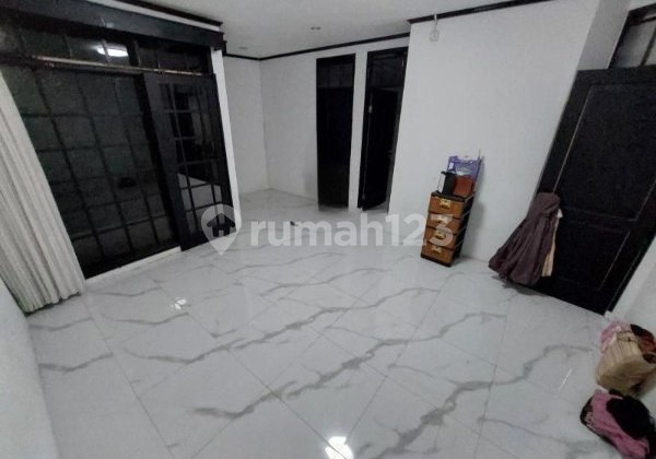 Rumah Luas Besar Siap Huni di Cigadung Dago Bandung 2