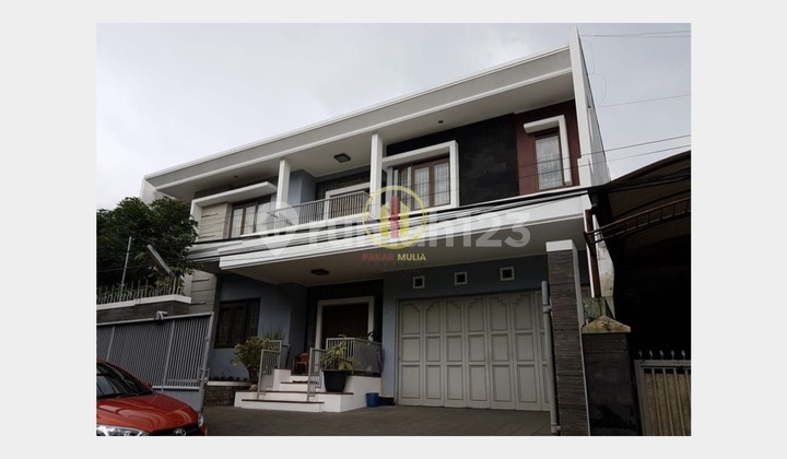 Ready-to-Occupy House in Setrasari Kulon, Near Pasteur Toll Road, Bandung