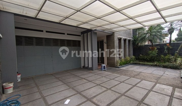 Rumah 400m² Batununggal Depan Lapang! Nego Sampai Jadi 2