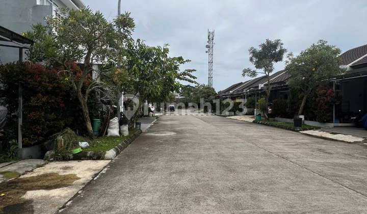 Flash Sale 1,05 M! Rumah Cherry Field Buah Batu Bandung