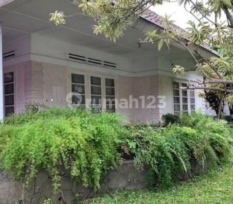 Rumah Klasik Terawat Best Location Sayap Gatsu Sayap Burangrang