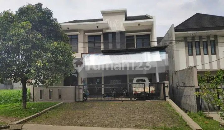 Rumah strategis kantor di batununggal indah bandung Rumah strategis kantor di batununggal indah bandung