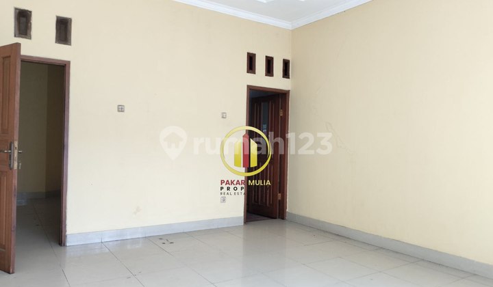 Strategic Business House by Riau Wing Street, Bandung 2