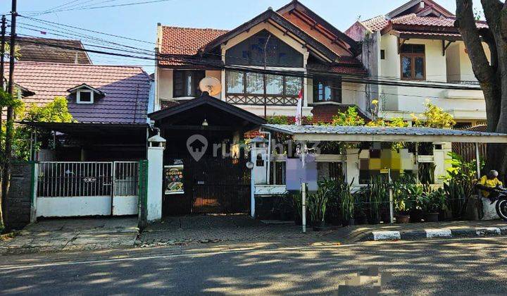 Rumah Strategis Maindroad Sarijadi Pasteur Bandung 1