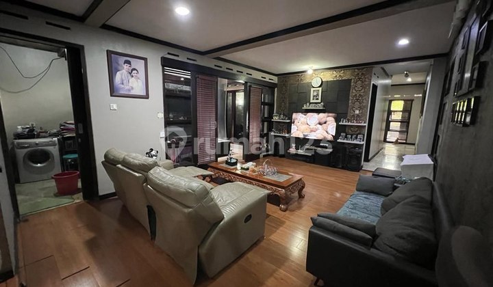 Ready-to-occupy house in Turangga near Horison Bandung Hotel. 2