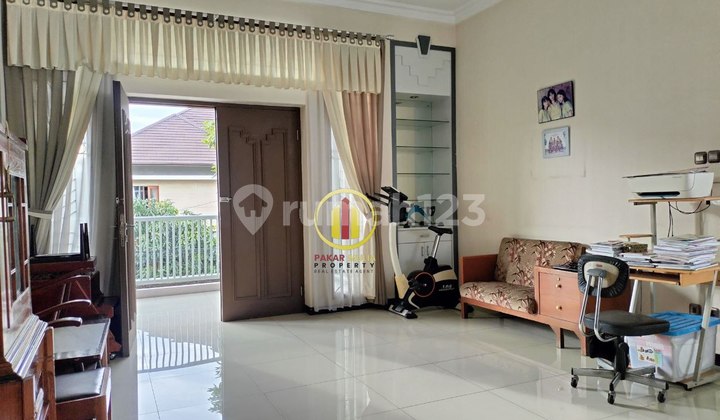 Ready-to-Occupy House in Setrasari Kulon, Near Pasteur Toll Road, Bandung