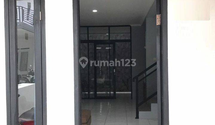 Rumah 2 Lantai Dalam Cluster Antapani Bandung 2