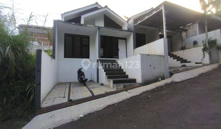 Rumah 1 Lantai Lingkungan Sejuk Dekat Widyatama 2