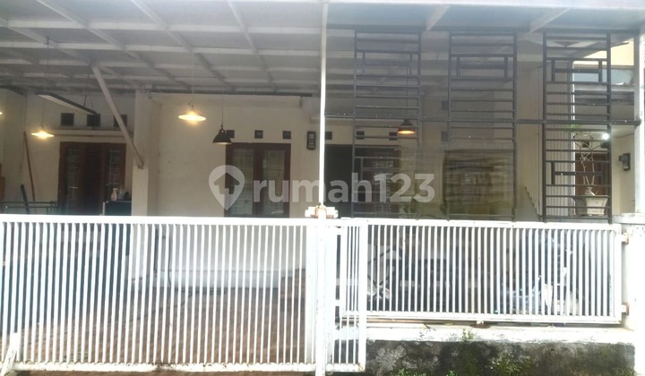 Rumah Terawat Dalam Cluster Pinus Regency Soekarno Hatta