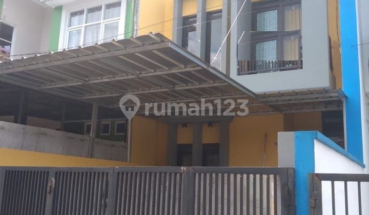 Nice 2-Story House in Antapani, Bandung Nice 2-Story House in Antapani, Bandung