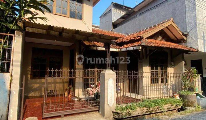 Rumah Terawat 1 Lantai Arcamanik Bandung 2