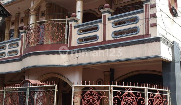 Rumah Siap Huni Terawat Dekat Jalan Riau Bandung