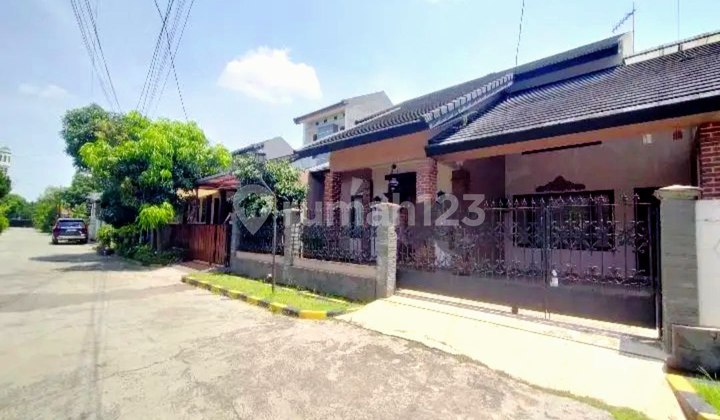RUMAH Bagus Posisi Hook Semi Furnished di Arcamanik Endah RUMAH Bagus Posisi Hook Semi Furnished di Arcamanik Endah